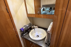 Knotty IV 46ft Regal Yacht For Sale