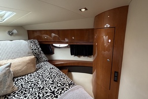 Knotty IV 46ft Regal Yacht For Sale
