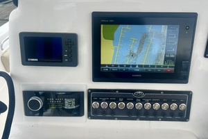 24ft Sea Fox Yacht For Sale