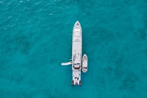 110FT (33.53M) BROWARD yacht for sale