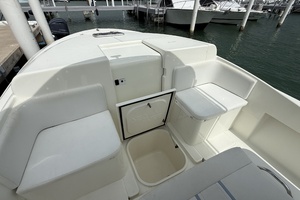 32ft SeaVee Yacht For Sale