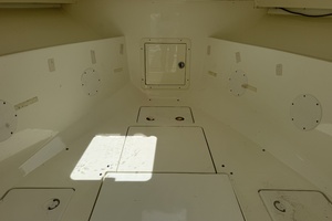 32ft SeaVee Yacht For Sale