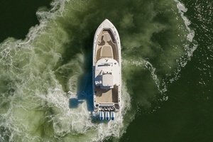 37FT (11.43M) BOSTON WHALER