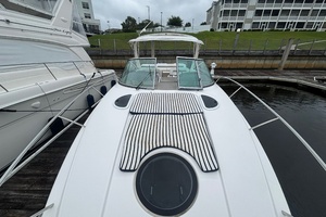 33ft Regal Yacht For Sale