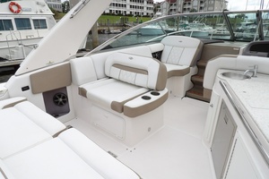 33ft Regal Yacht For Sale