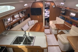Whisper 38ft Catalina Yacht For Sale