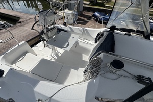 Eileen 31ft Hunter Yacht For Sale
