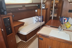Eileen 31ft Hunter Yacht For Sale