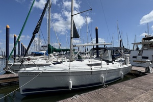 Eileen 31ft Hunter Yacht For Sale