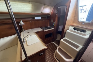 Eileen 31ft Hunter Yacht For Sale