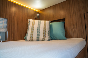 50ft Cruisers Yachts Yacht For Sale