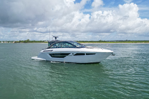 50ft Cruisers Yachts Yacht For Sale