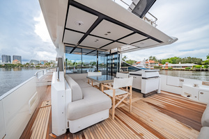 70FT (21.34M) AZIMUT