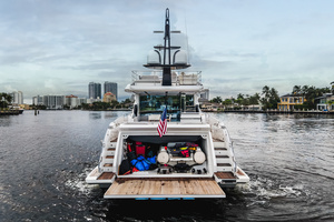 70FT (21.34M) AZIMUT