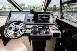 70FT (21.34M) AZIMUT