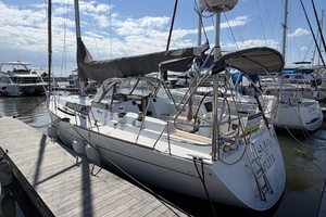 Island Flyer 40ft Wauquiez Yacht For Sale