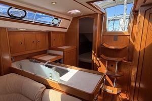 Island Flyer 40ft Wauquiez Yacht For Sale