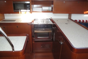 Resolute 50ft Beneteau Yacht For Sale