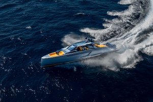 GOLDEN BOAT