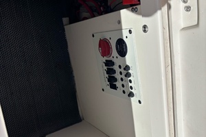 24ft Chaparral Yacht For Sale