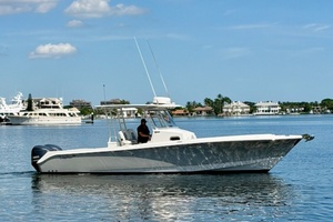 32ft Edgewater Yacht For Sale