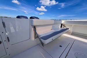 32ft Edgewater Yacht For Sale