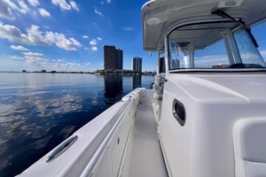 32ft Edgewater Yacht For Sale