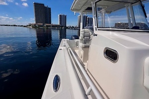 32ft Edgewater Yacht For Sale