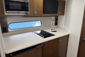 35ft Cruisers Yachts Yacht For Sale