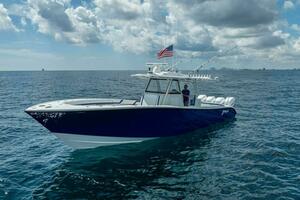 39FT (12.09M) YELLOWFIN