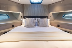 56ft Sunseeker Yacht For Sale