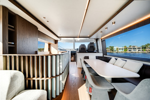 72FT (21.95M) AZIMUT