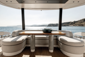 72FT (21.95M) AZIMUT