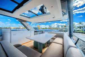 72FT (21.95M) AZIMUT