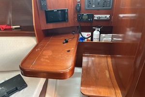 LunaYSol 37ft Beneteau Yacht For Sale