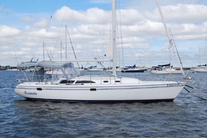 36' Catalina 2005
