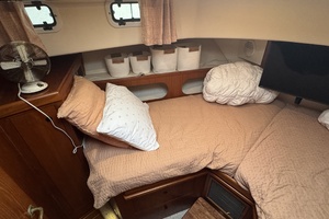 Charley 43ft Mainship Yacht For Sale