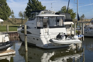 OUR HAVEN 39ft Carver Yacht For Sale