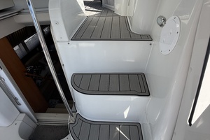 OUR HAVEN 39ft Carver Yacht For Sale