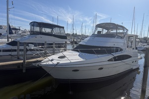 OUR HAVEN 39ft Carver Yacht For Sale