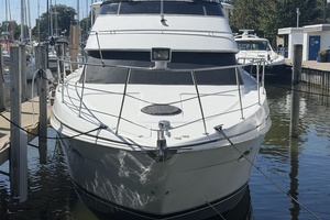 OUR HAVEN 39ft Carver Yacht For Sale