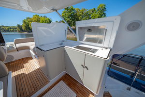60FT (18.29M) AZIMUT