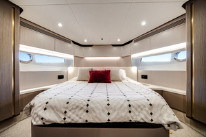 60FT (18.29M) AZIMUT