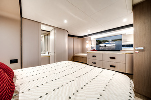 60FT (18.29M) AZIMUT