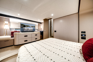 60FT (18.29M) AZIMUT