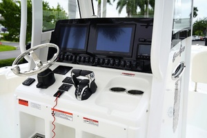 27ft Sea Hunt Yacht For Sale