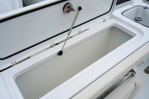 27ft Sea Hunt Yacht For Sale