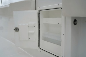 27ft Sea Hunt Yacht For Sale