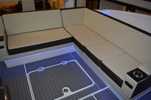 36ft Monterey Yacht For Sale
