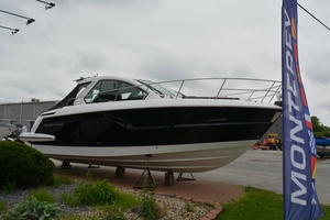 36ft Monterey Yacht For Sale